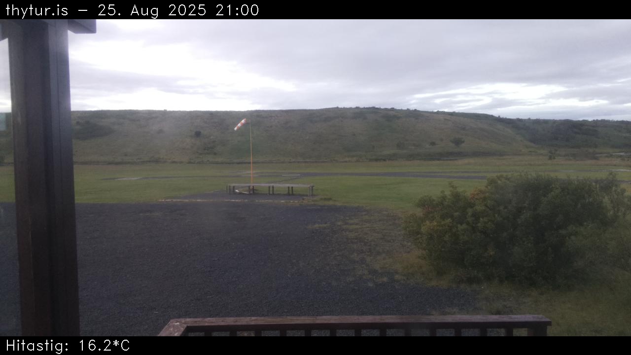 2025 Aug 25 21:00:29