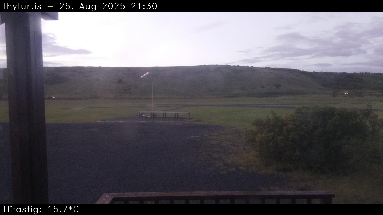 2025 Aug 25 21:30:28