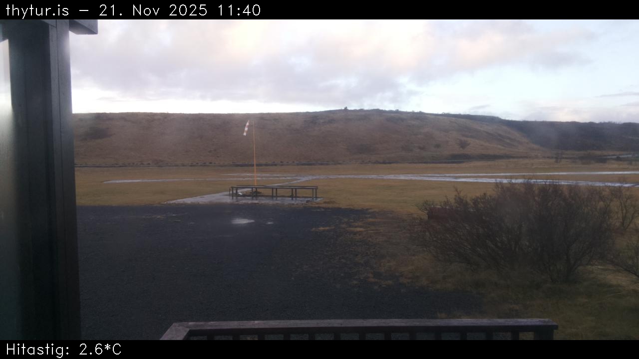 2025 Nov 21 10:40:28