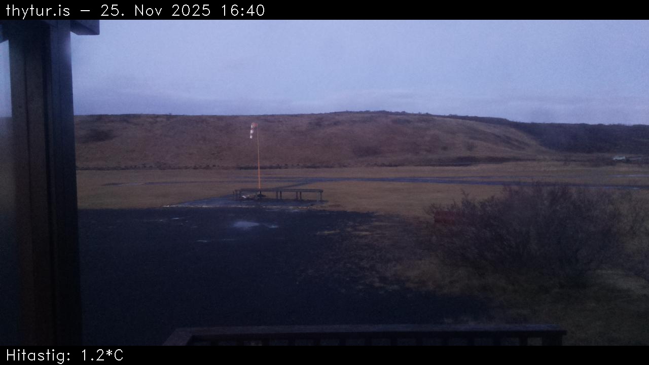 2025 Nov 25 15:40:29